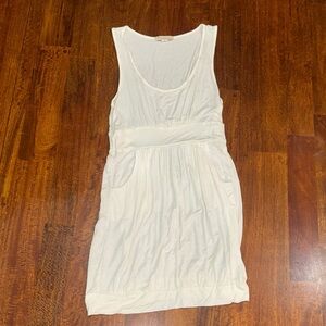 Y2K Forever 21 Layering off White Sleeveless Dress with pockets!